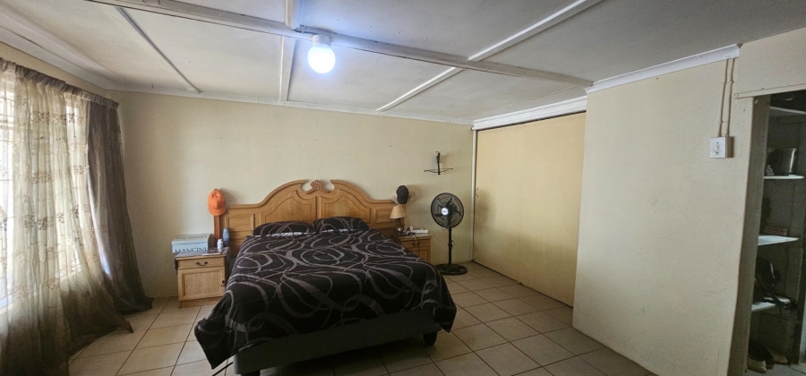 4 Bedroom Property for Sale in Hartbeespoort Rural North West